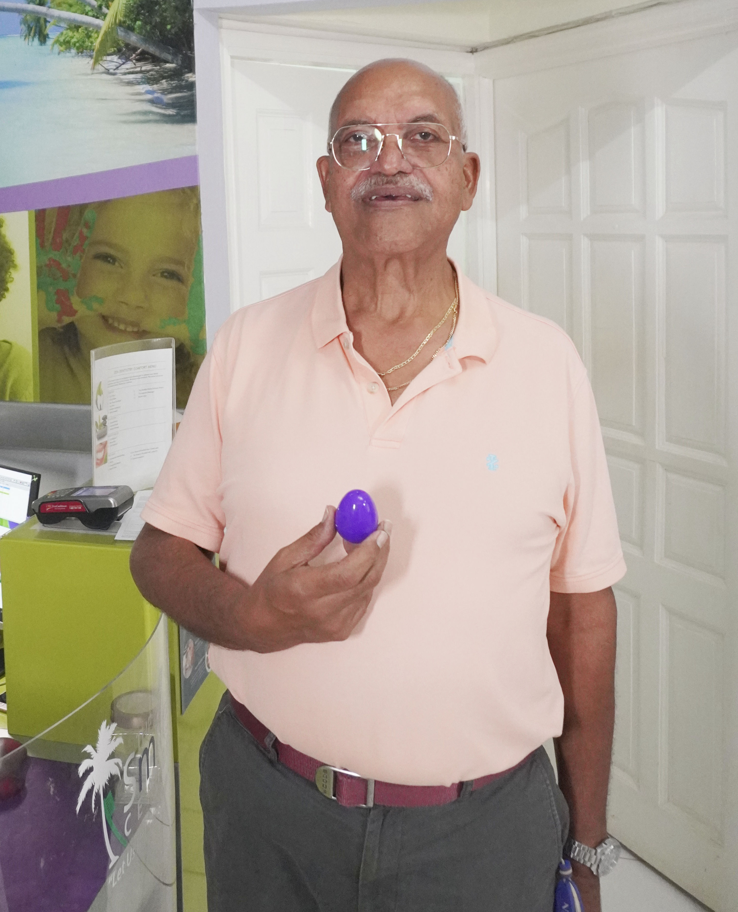 Satisfied customer with easter egg gift